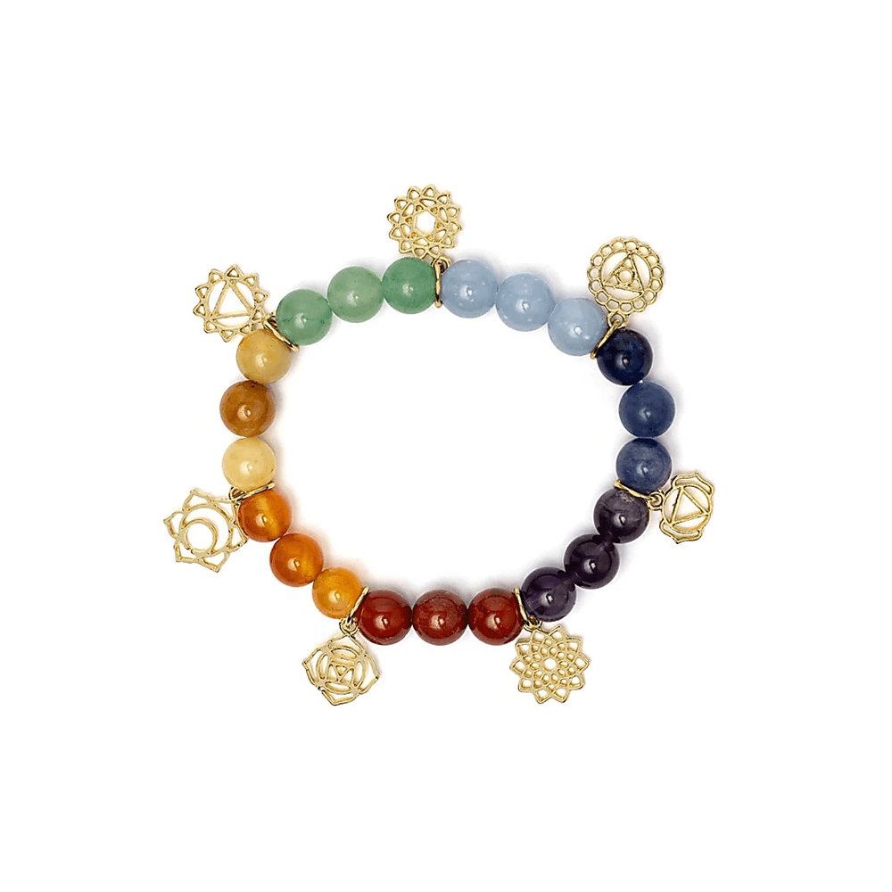 Armband mit Chakra-Steinen und goldenen Chakra-Symbolanhängern