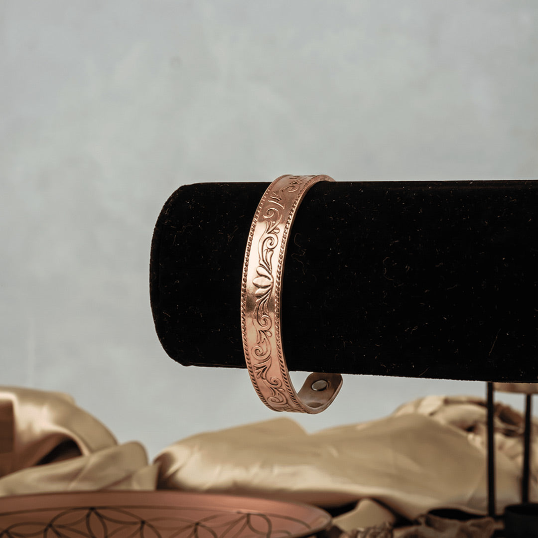 Magnetisches Kupferarmband mit Lotus